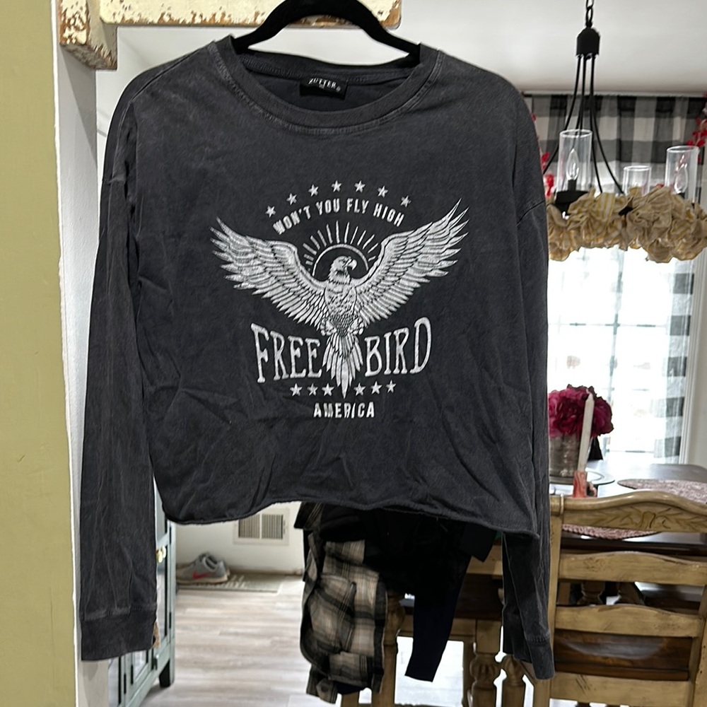 Gray 'Free Bird' Graphic Long Sleeve Top